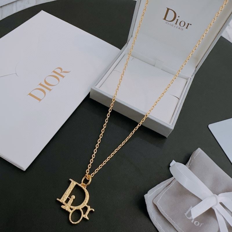 Christian Dior Necklaces